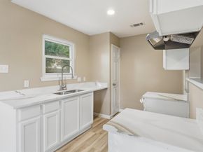 10943 Spanish Grant Drive, Sugar Land TX 77498