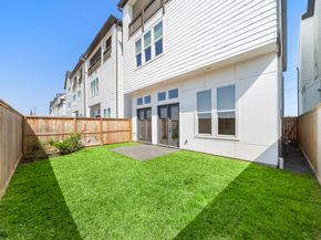 1005 Golden Nectar, Houston TX 77008