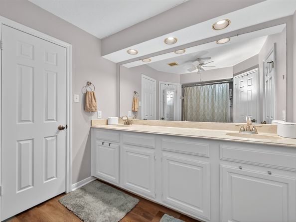 3023 Highland Laurels Drive, Kingwood TX 77345