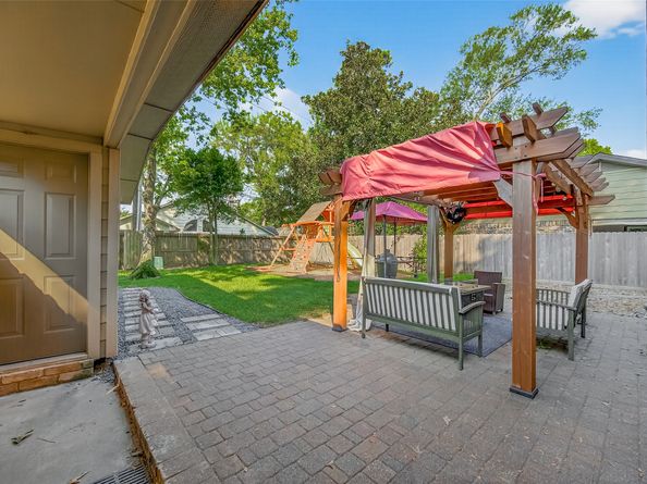 3023 Highland Laurels Drive, Kingwood TX 77345