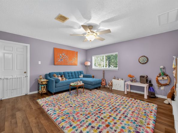 3023 Highland Laurels Drive, Kingwood TX 77345