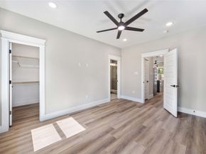 4624 Mayflower Street A/B, Houston TX 77033