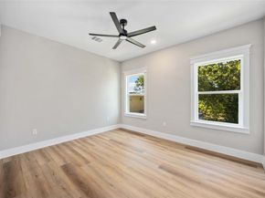 4624 Mayflower Street A/B, Houston TX 77033