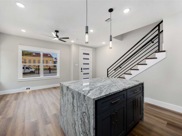 4624 Mayflower Street A/B, Houston TX 77033