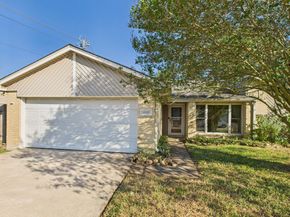 10107 Hollow Canyon Dr, Sugar Land TX 77495