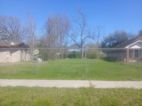 6010 Haight Street, Houston TX 77028