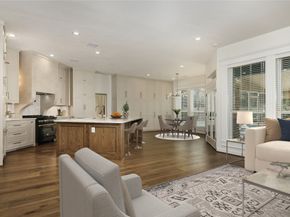 170 Golden Shadow Circle, The Woodlands TX 77381