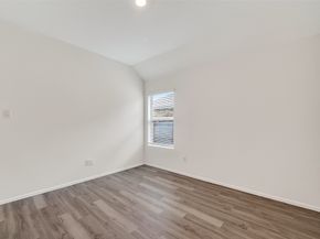 19168 Pinewood Grove Trail, New Caney TX 77357