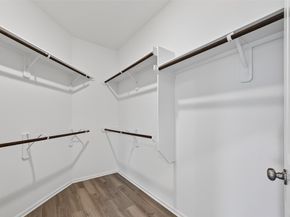 19168 Pinewood Grove Trail, New Caney TX 77357