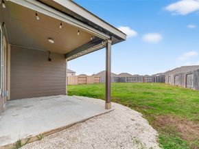 19168 Pinewood Grove Trail, New Caney TX 77357