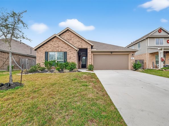 19168 Pinewood Grove Trail, New Caney TX 77357