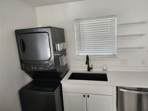 2610 Cochran Street 2, Houston TX 77009