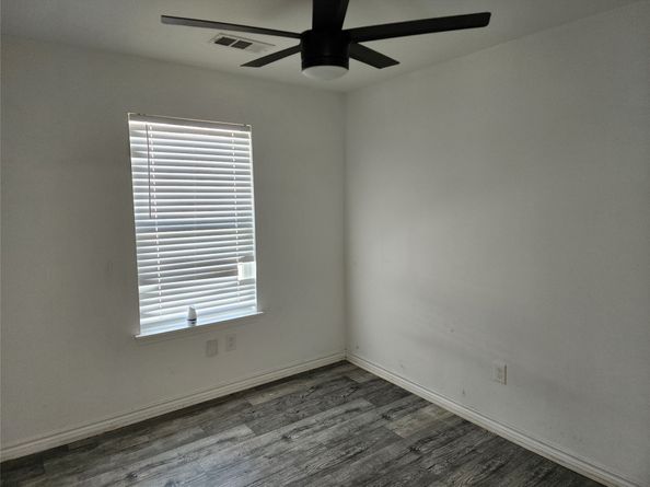 2610 Cochran Street 2, Houston TX 77009