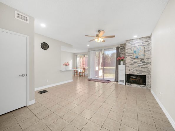 8257 Sands Point Drive 167, Houston TX 77036