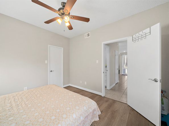 8257 Sands Point Drive 167, Houston TX 77036