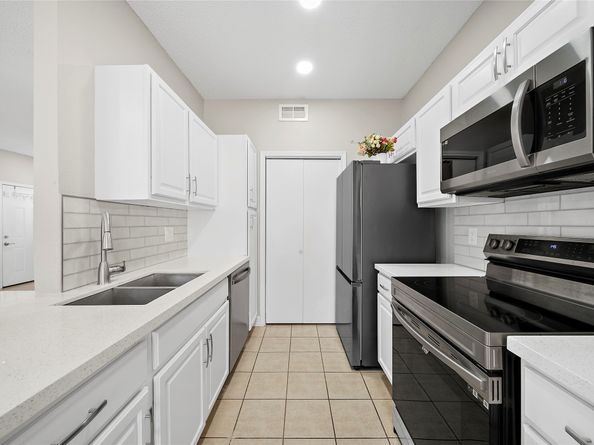 8257 Sands Point Drive 167, Houston TX 77036