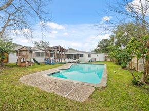 4510 Silverwood Drive, Houston TX 77035