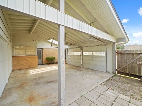 4510 Silverwood Drive, Houston TX 77035