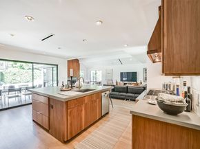 4122 N Braeswood Boulevard, Houston TX 77025