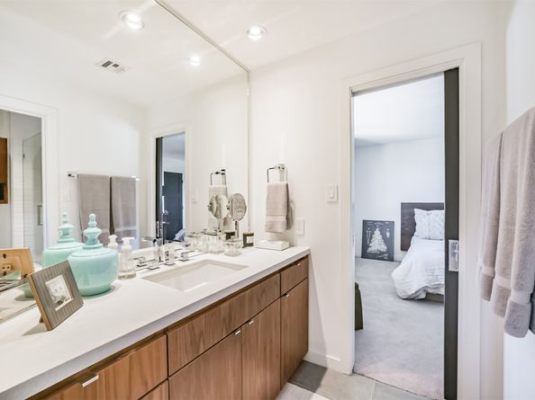 4122 N Braeswood Boulevard, Houston TX 77025