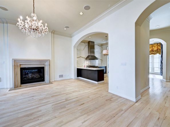 5401 Ashby Street, Houston TX 77005