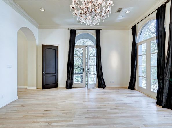 5401 Ashby Street, Houston TX 77005