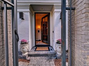 5401 Ashby Street, Houston TX 77005