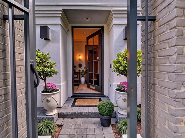 5401 Ashby Street, Houston TX 77005