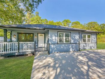 8925 Everglade Drive