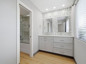 7447 Cambridge Street 65, Houston TX 77054