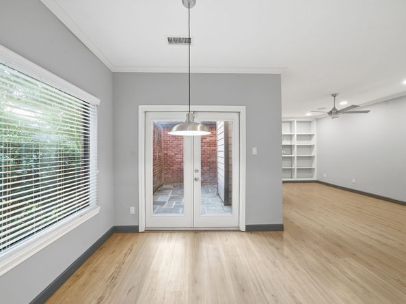 7447 Cambridge Street 65, Houston TX 77054