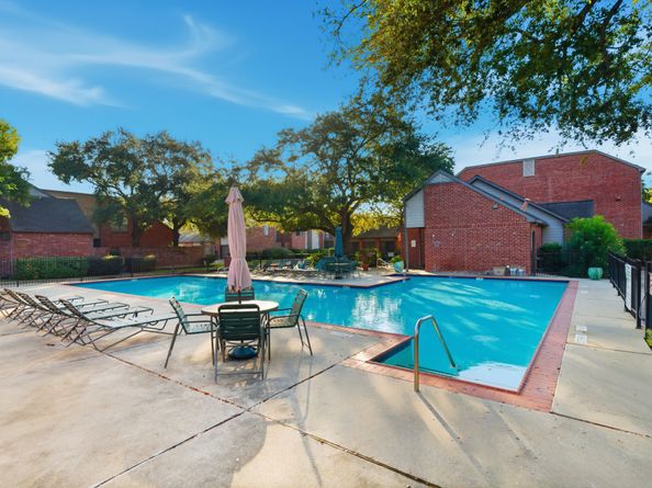 7447 Cambridge Street 65, Houston TX 77054