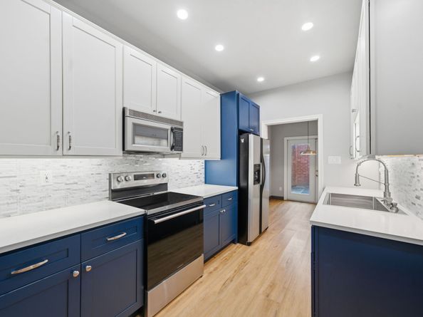 7447 Cambridge Street 65, Houston TX 77054