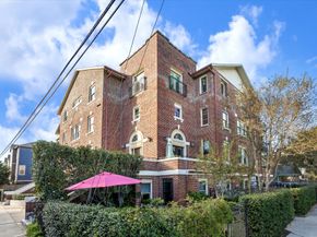 215 W Norma Street 301, Houston TX 77009