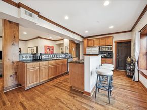 215 W Norma Street 301, Houston TX 77009