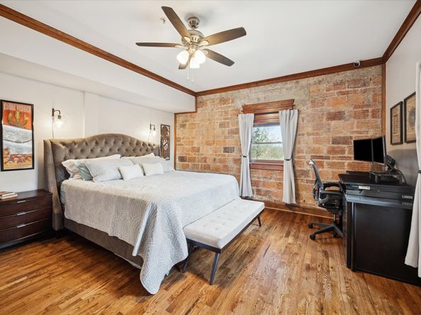 215 W Norma Street 301, Houston TX 77009