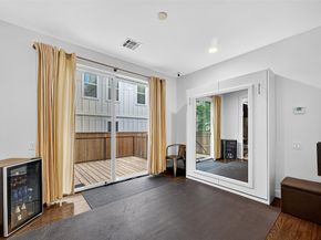 1232 W 24th Street C, Houston TX 77008