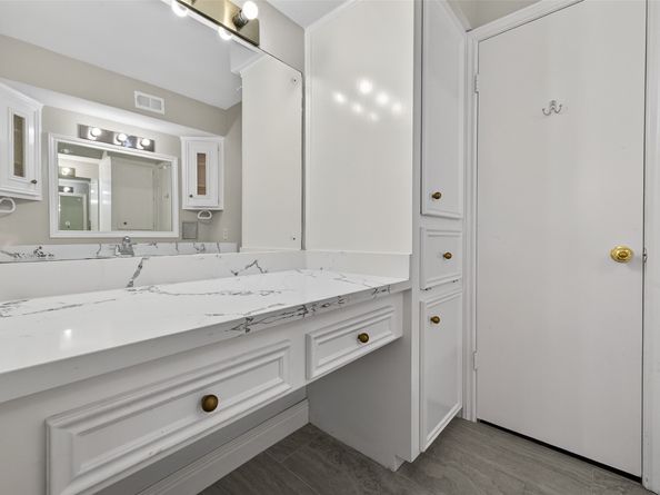 7735 Teal Run Drive, Houston TX 77071