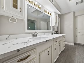 7735 Teal Run Drive, Houston TX 77071