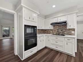 7735 Teal Run Drive, Houston TX 77071