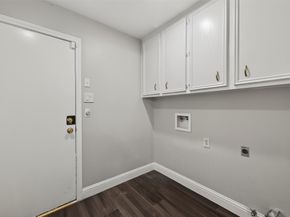 7735 Teal Run Drive, Houston TX 77071