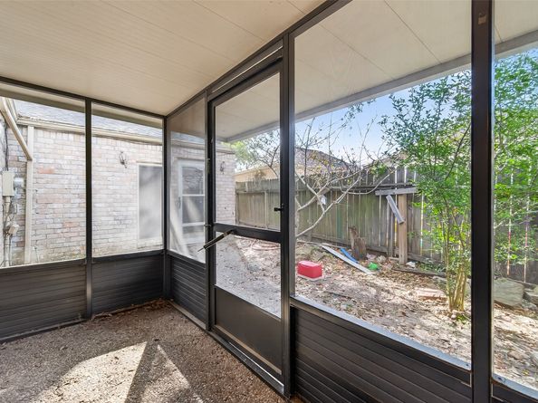 7735 Teal Run Drive, Houston TX 77071