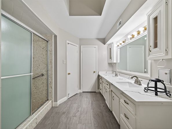 7735 Teal Run Drive, Houston TX 77071