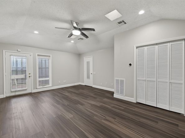 7735 Teal Run Drive, Houston TX 77071