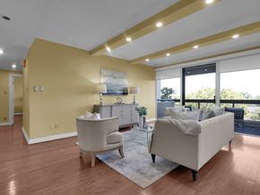 49 Briar Hollow Lane 504, Houston TX 77027
