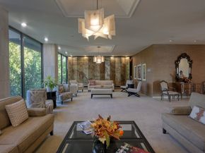 49 Briar Hollow Lane 504, Houston TX 77027