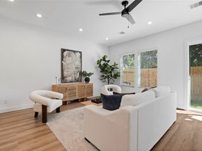 2706 Fox Street, Houston TX 77003