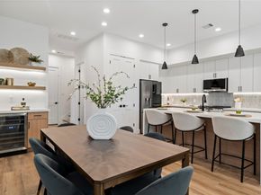 2706 Fox Street, Houston TX 77003