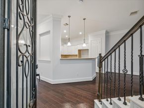 5720 Kiam Street C, Houston TX 77007