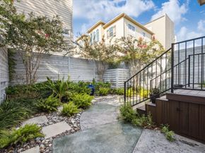 5720 Kiam Street C, Houston TX 77007